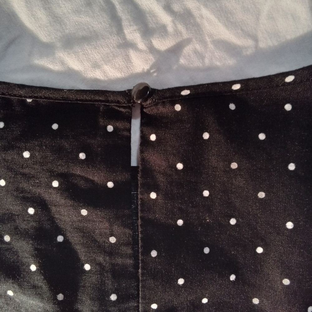 Worthington Black Polka Dot Puff-Sleeve Blouse - Picture 4 of 7